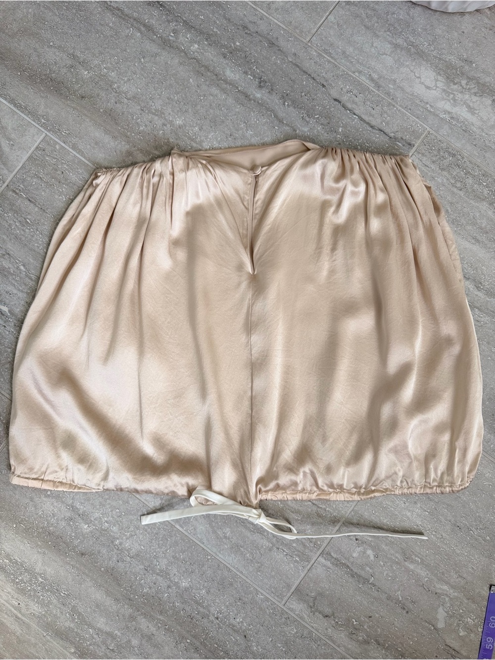 The Sei 100% Silk Champagne Cowl Neck Blouson Top Womens Size 4 - Picture 6 of 10